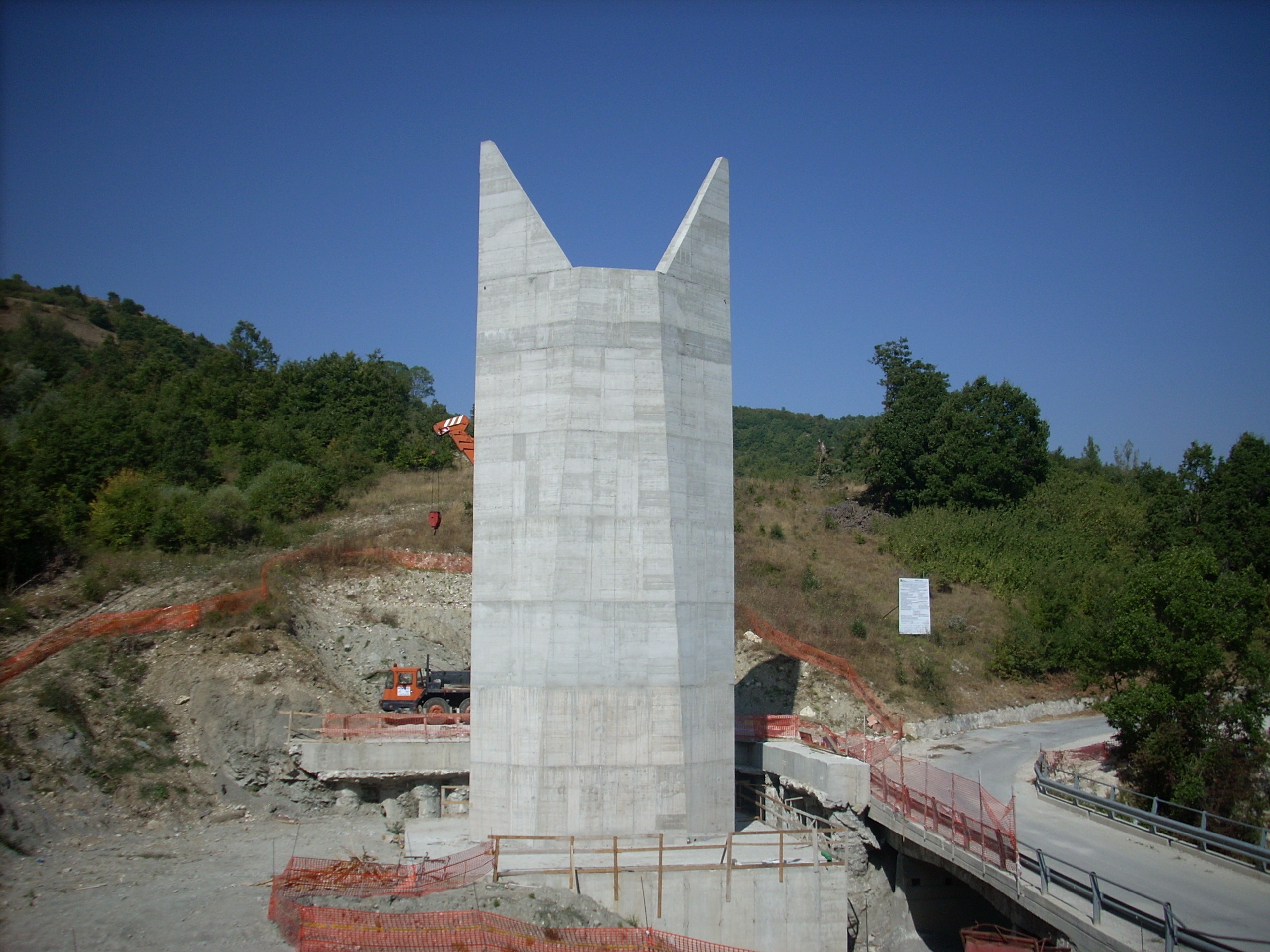 Realizzazione-viadotto-con-impalcato-in-ferro-SS-17-Isernia-2